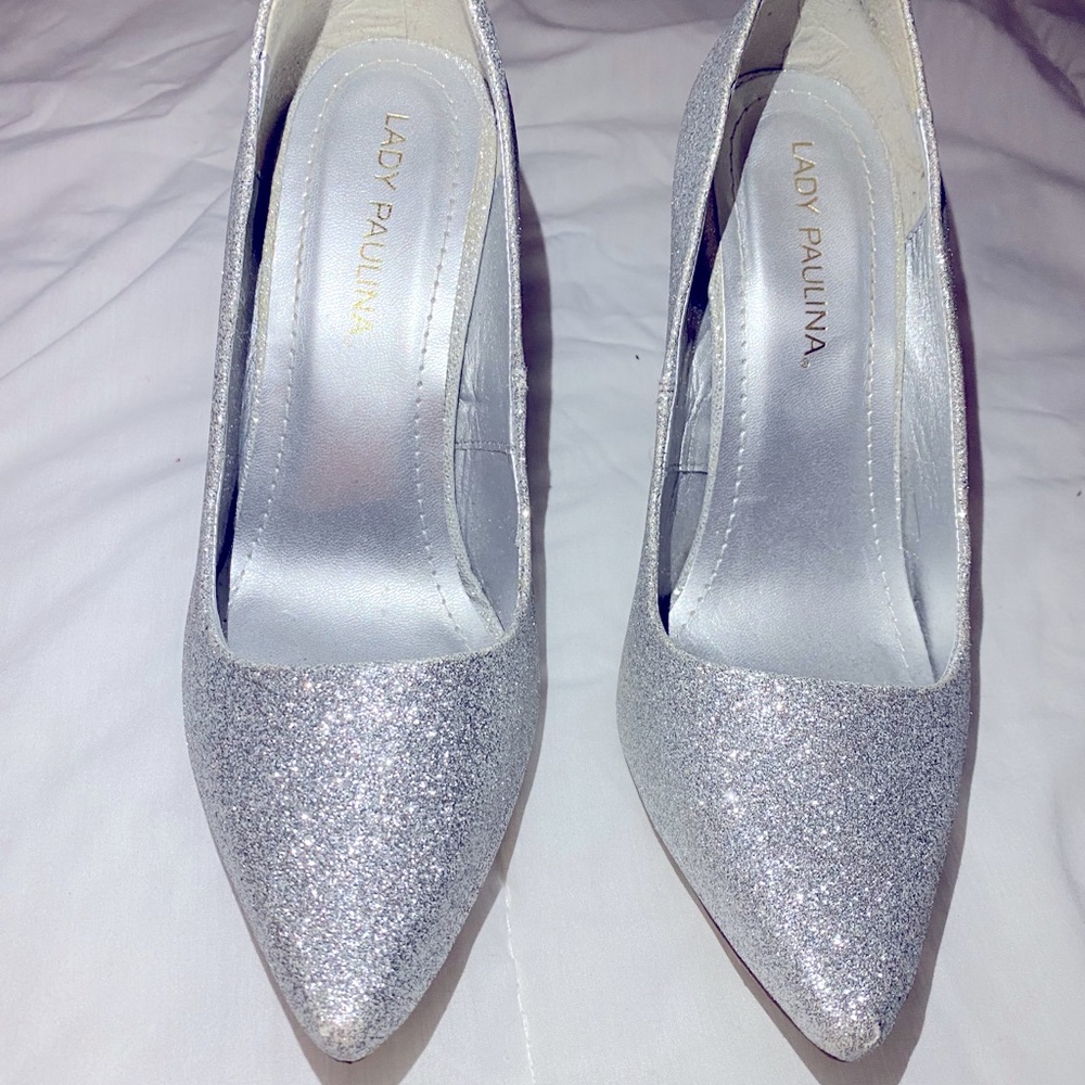 Metallic Silver Glitter Pumps